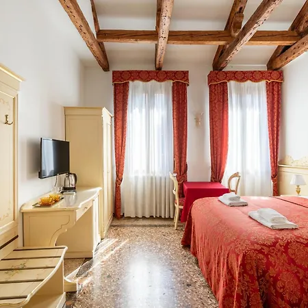 Ca' Luisa Gasthuis 3*